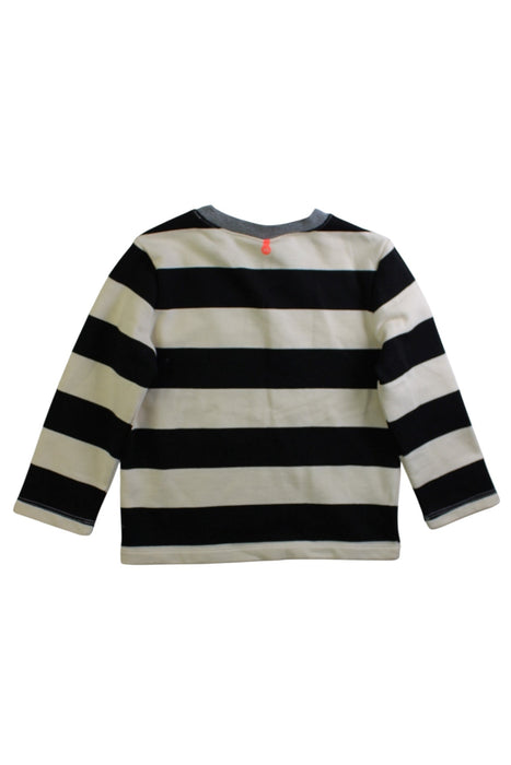 A Black Long Sleeve Tops from Momonittu in size 6T for boy. (Back View)