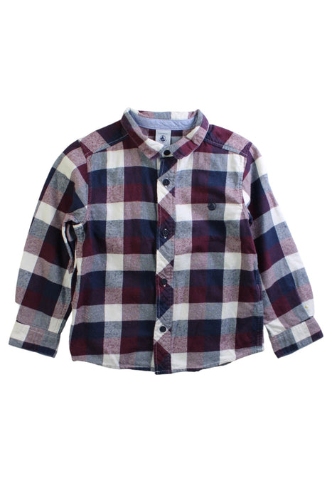 A Multicolour Long Sleeve Shirts from Petit Bateau in size 4T for boy. (Front View)
