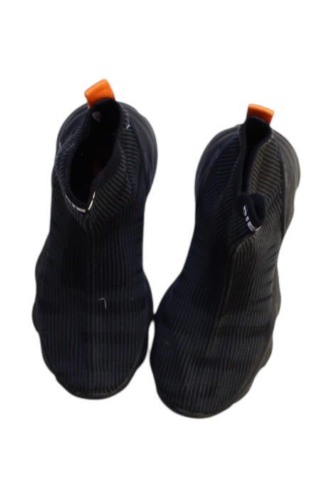 A Black Sneakers from Diesel in size 10Y for boy. (Back View)