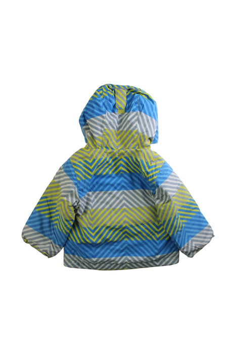 A Multicolour Lightweight Jackets from Columbia in size 2T for neutral. (Back View)