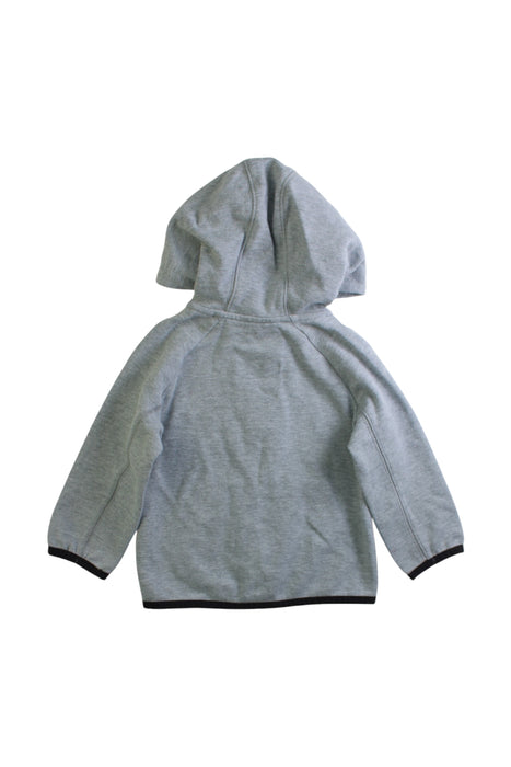 A Grey Zippered Sweatshirts from Nike in size 12-18M for boy. (Back View)