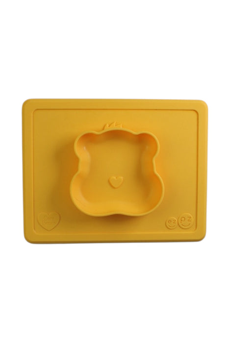 A Yellow Placemats from EZPZ Fun in size O/S for neutral. (Front View)