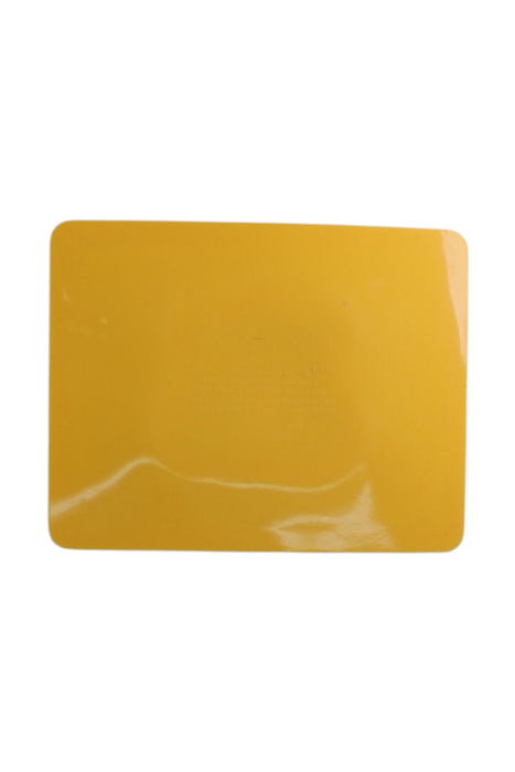 A Yellow Placemats from EZPZ Fun in size O/S for neutral. (Back View)
