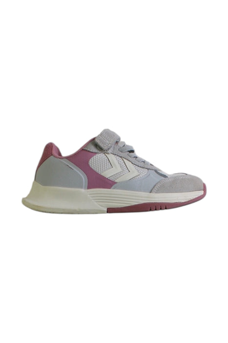 A Multicolour Sneakers from hummel in size 5T for girl. (Front View)