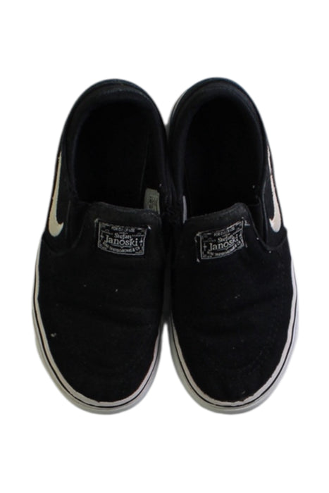A Black Slip Ons from Nike in size 5T for boy. (Back View)