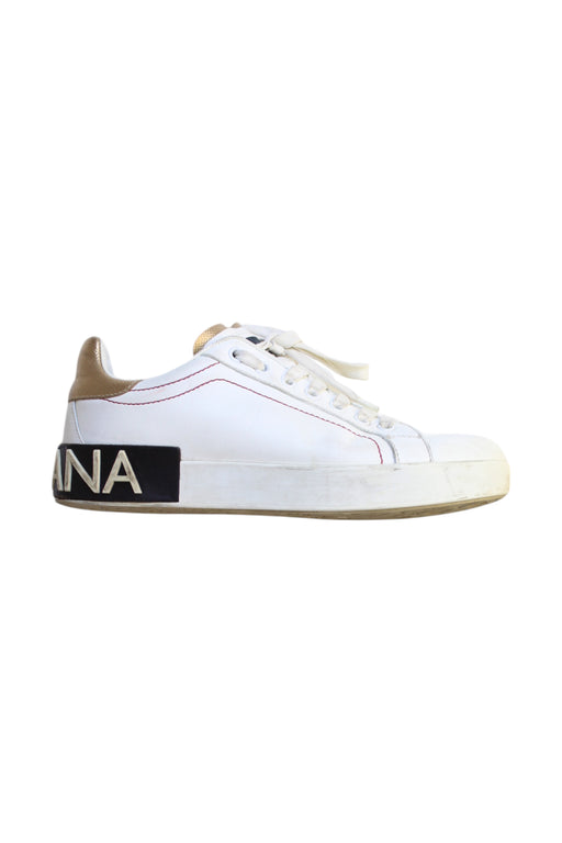 A White Sneakers from Dolce & Gabbana in size 7Y for neutral. (Front View)