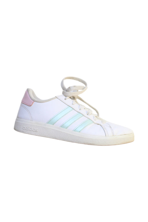 A White Sneakers from Adidas in size 10Y for girl. (Front View)
