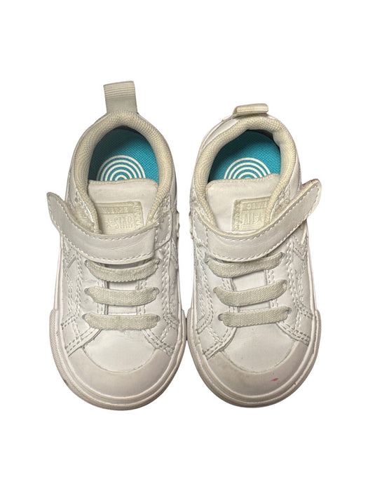 A White Sneakers from Converse in size 18-24M for neutral. (Front View)
