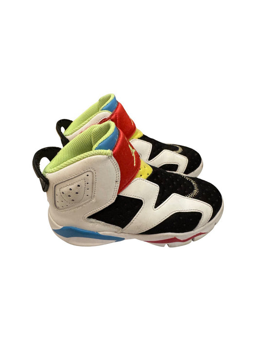 A Black Sneakers from Air Jordan in size 6T for neutral. (Back View)