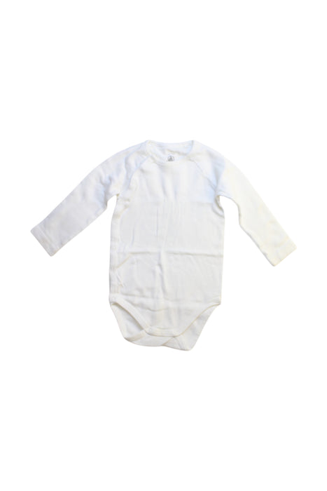 A White Long Sleeve Bodysuits from Petit Bateau in size 6-12M for neutral. (Front View)