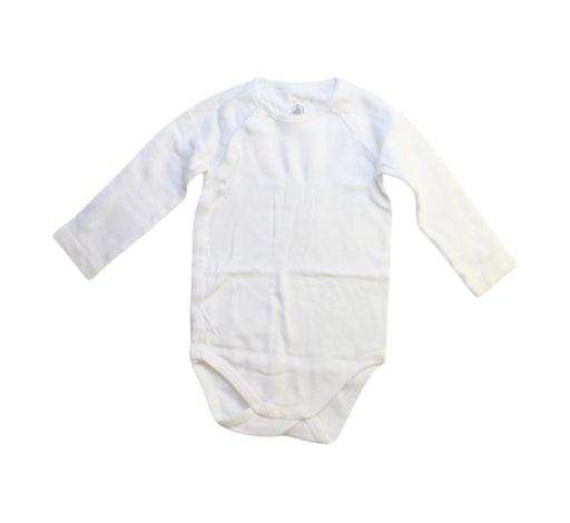 A White Long Sleeve Bodysuits from Petit Bateau in size 6-12M for neutral. (Front View)