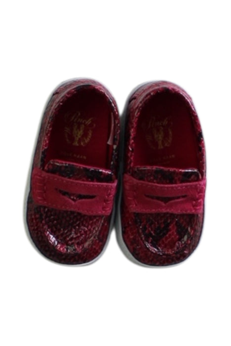 A Burgundy Loafers & Moccasins from Cole Haan in size 6-12M for girl. (Back View)