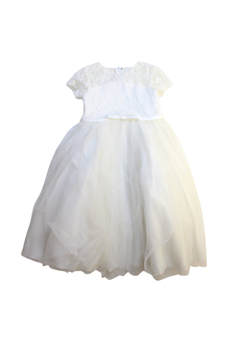 A White Short Sleeve Dresses from Sarah Louise in size 6T for girl. (Front View)