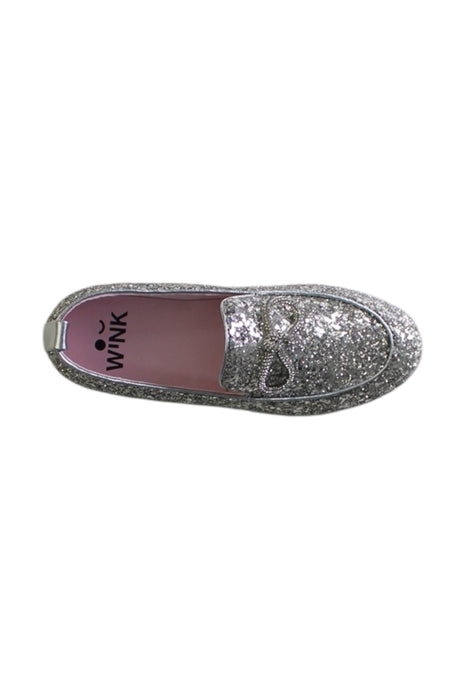 A Silver Loafers & Moccasins from WiNK in size 7Y for girl. (Front View)