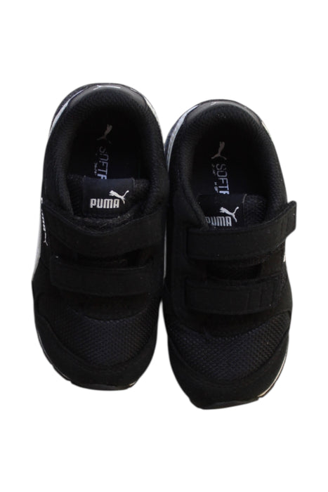 A Black Sneakers from Puma in size 3T for boy. (Back View)