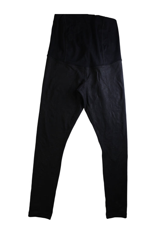 A Black Leggings from Ingrid & Isabel in size Maternity-S for maternity. (Front View)