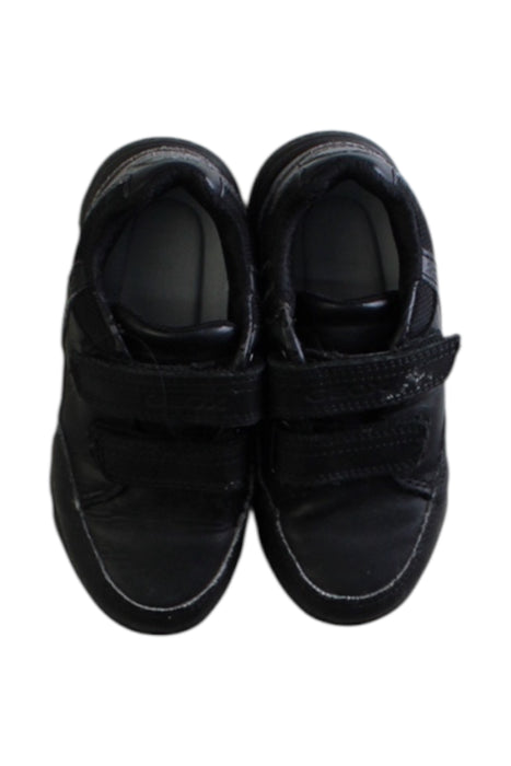 A Black Sneakers from Geox in size 4T for boy. (Back View)