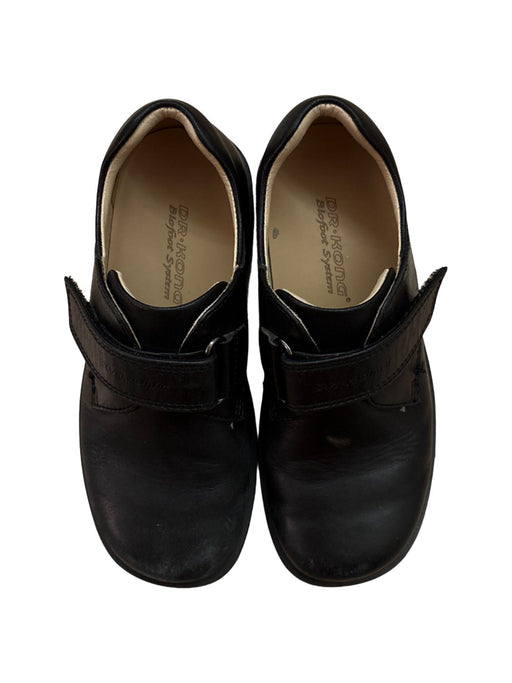 A Black Dress Shoes from Dr. Kong in size 6T for boy. (Front View)