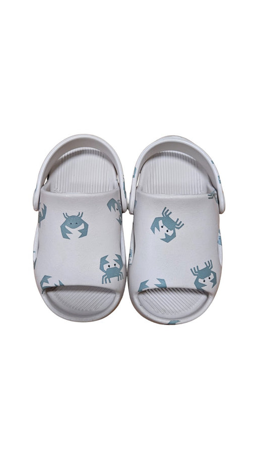 A White Sandals from Liewood in size 3T for neutral. (Front View)