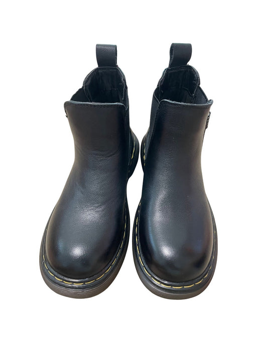 A Black Casual Boots from ELLE in size 7Y for neutral. (Front View)