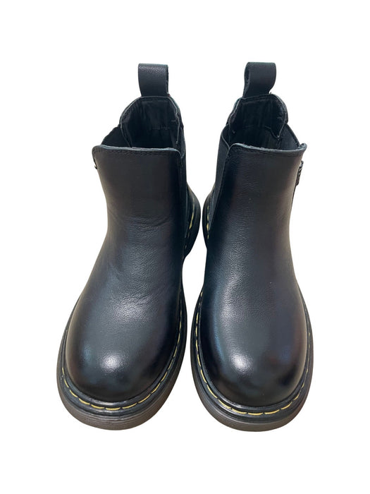 A Black Casual Boots from ELLE in size 7Y for neutral. (Front View)