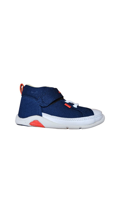 A Navy Sneakers from Moonstar in size 18-24M for boy. (Back View)