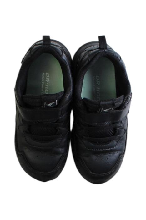 A Black Sneakers from Dr. Kong in size 6T for boy. (Back View)