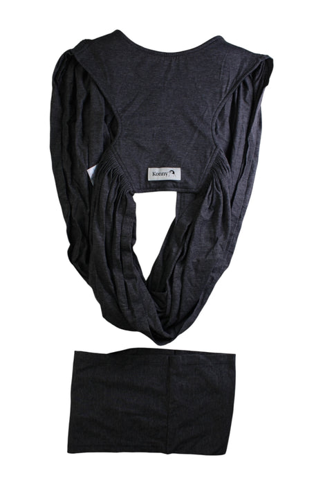 A Black Baby Carriers from Konny in size 0-3M for neutral. (Back View)