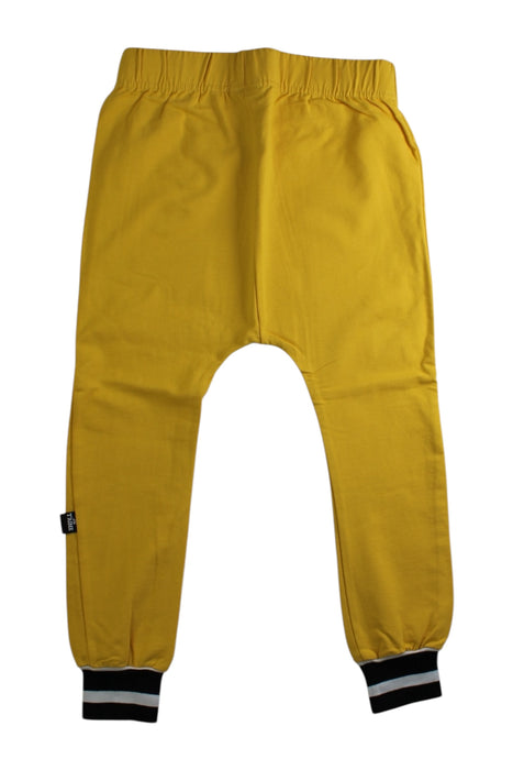 A Yellow Sweatpants from Whistle & Flute in size 5T for boy. (Back View)