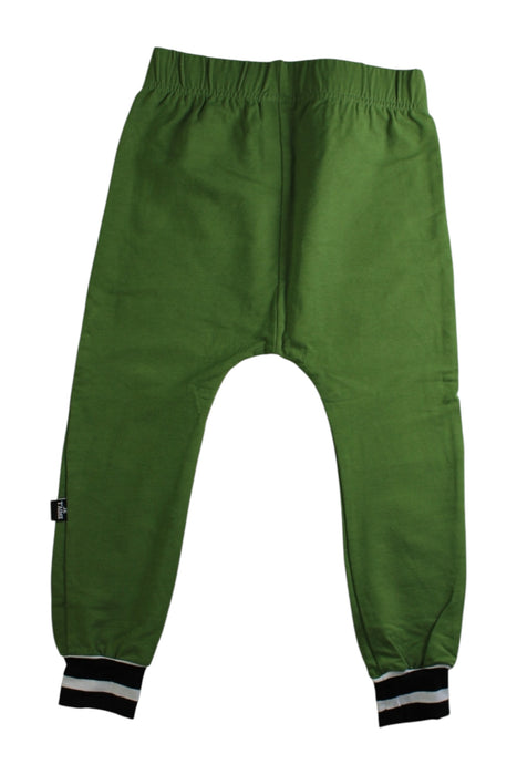 A Green Sweatpants from Whistle & Flute in size 5T for boy. (Back View)