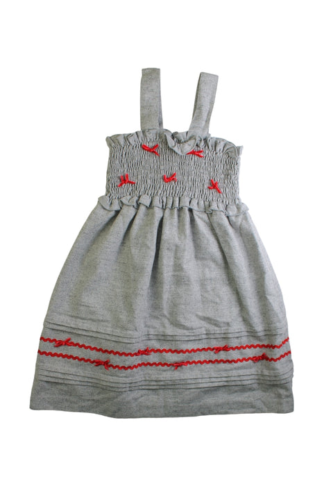 A Grey Sleeveless Dresses from Nicholas & Bears in size 6T for girl. (Front View)