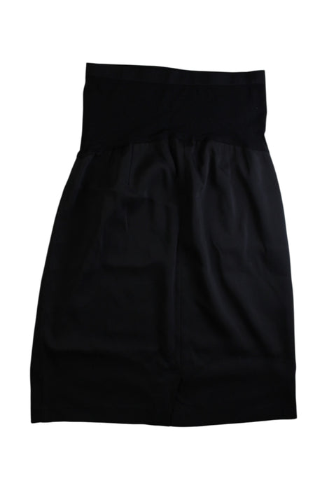 A Black Long Skirts from Gennie's in size Maternity-S for maternity. (Back View)