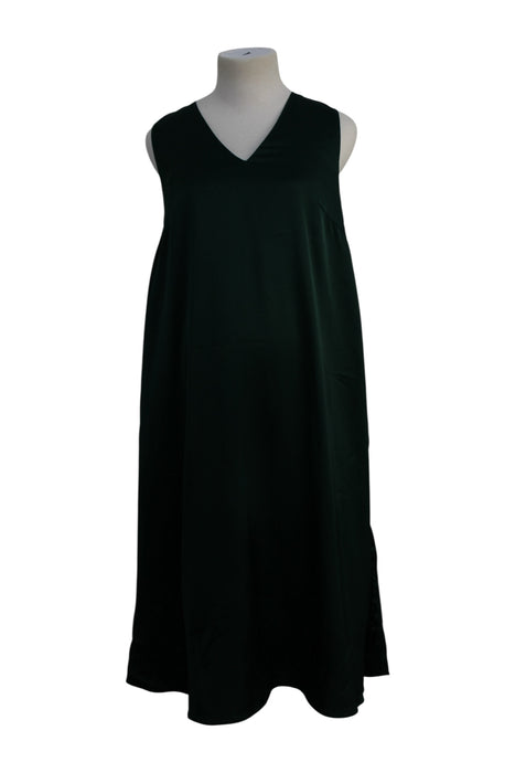 A Black Sleeveless Dresses from Love, Bonito in size Maternity-S for maternity. (Front View)