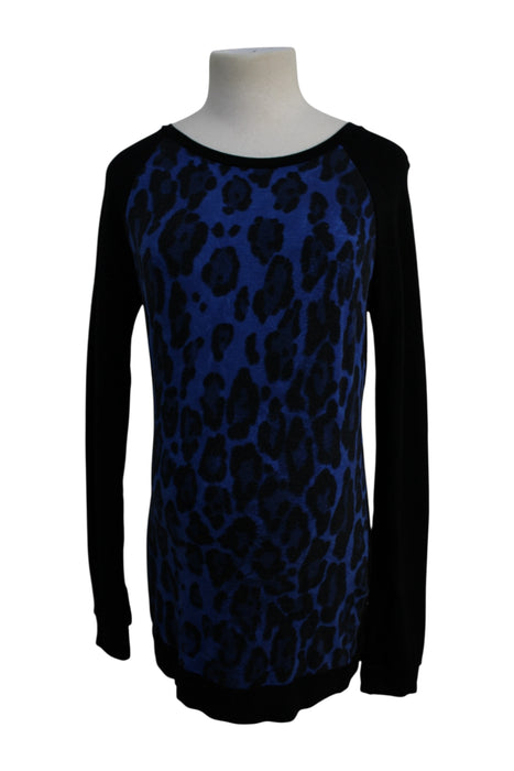 A Blue Long Sleeve Tops from Mamalicious in size Maternity-S for maternity. (Front View)