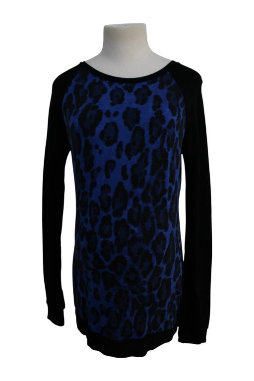 A Blue Long Sleeve Tops from Mamalicious in size Maternity-S for maternity. (Front View)
