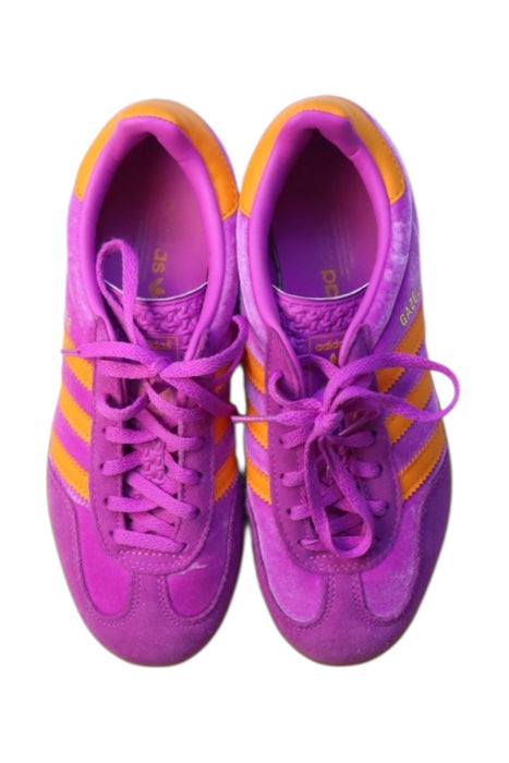 A Purple Sneakers from Adidas in size 12Y for neutral. (Back View)