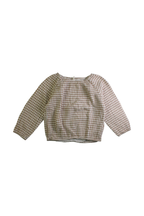 A Beige Long Sleeve Tops from Quincy Mae in size 2T for girl. (Front View)