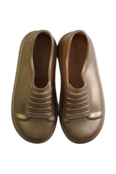 A Gold Slippers from Mini Melissa in size 4T for girl. (Back View)