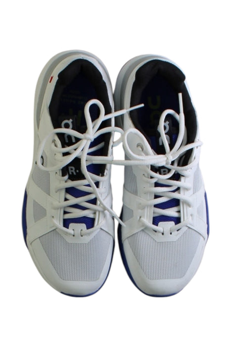 A White Sneakers from On in size 12Y for boy. (Back View)