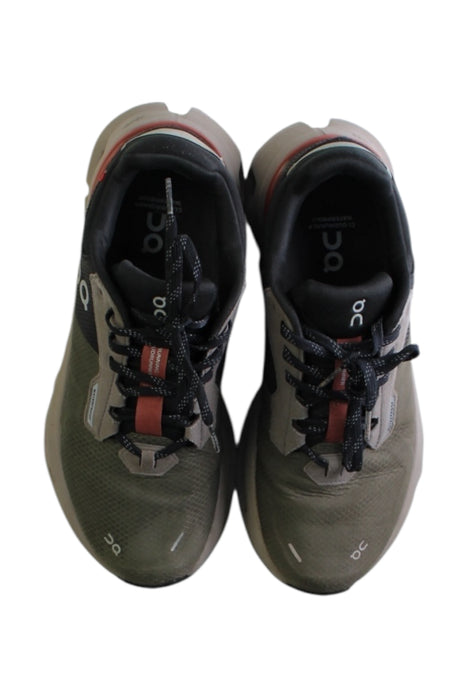 A Black Sneakers from On in size 12Y for boy. (Back View)