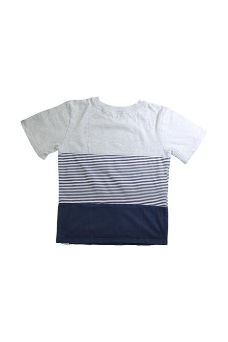 A Multicolour Short Sleeve T Shirts from Country Road in size 8Y for boy. (Back View)