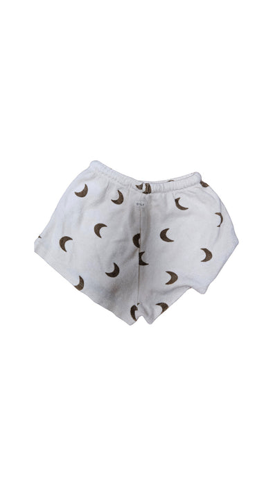 A White Shorts from Organic Zoo in size 2T for neutral. (Back View)