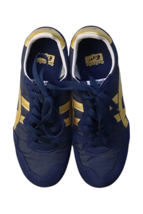 A Navy Sneakers from Onitsuka Tiger in size 12Y for boy. (Back View)