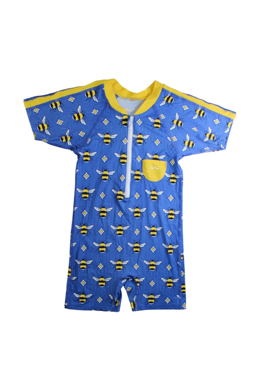 A Blue Swimsuits from Chipote pas in size 5T for boy. (Front View)