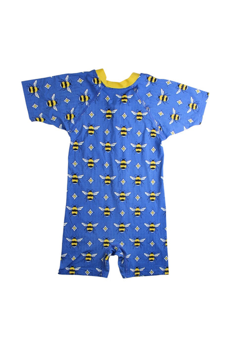 A Blue Swimsuits from Chipote pas in size 5T for boy. (Back View)