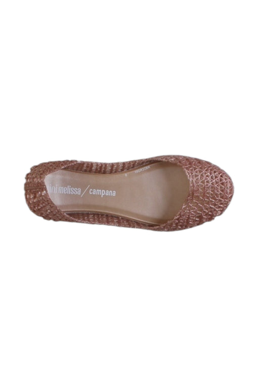 A Beige Flats from Mini Melissa in size 7Y for girl. (Front View)