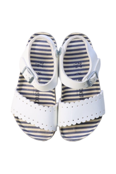 A White Sandals from Birkenstock in size 4T for girl. (Back View)