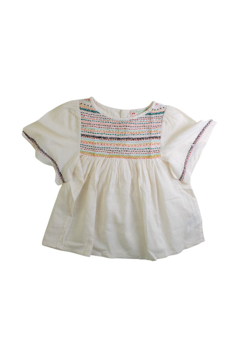 A White Sleeveless Tops from Bonpoint in size 4T for girl. (Front View)