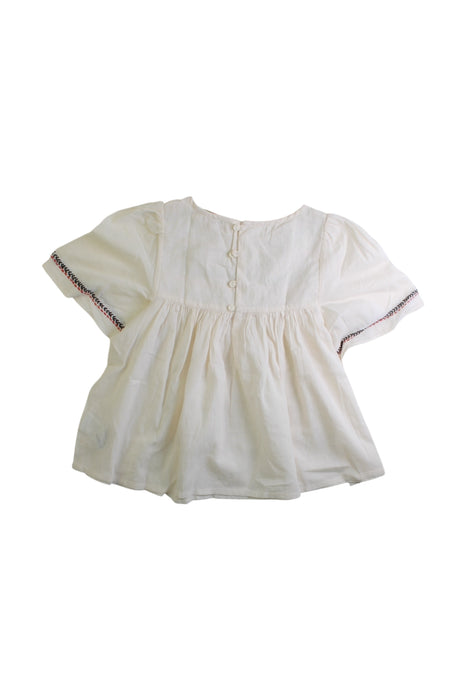 A White Sleeveless Tops from Bonpoint in size 4T for girl. (Back View)