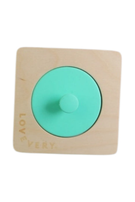 A Multicolour Board Games & Puzzles from Lovevery in size 6-12M for neutral. (Back View)